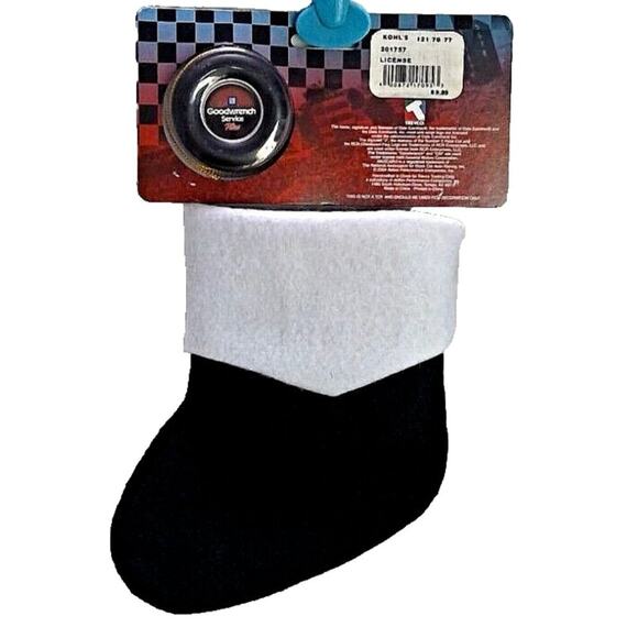 NWT VTG Trevco Dale Earnhardt Sr. Ornament Set #3 Stocking/Tire NASCAR 2004 - Picture 4 of 5